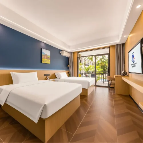 Twin Room with Balcony and Pool View